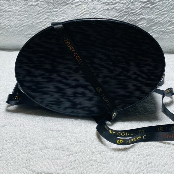 ❌❌❌SOLD ❌❌❌ Louis Vuitton Epi Cluny - Picture 5 of 12